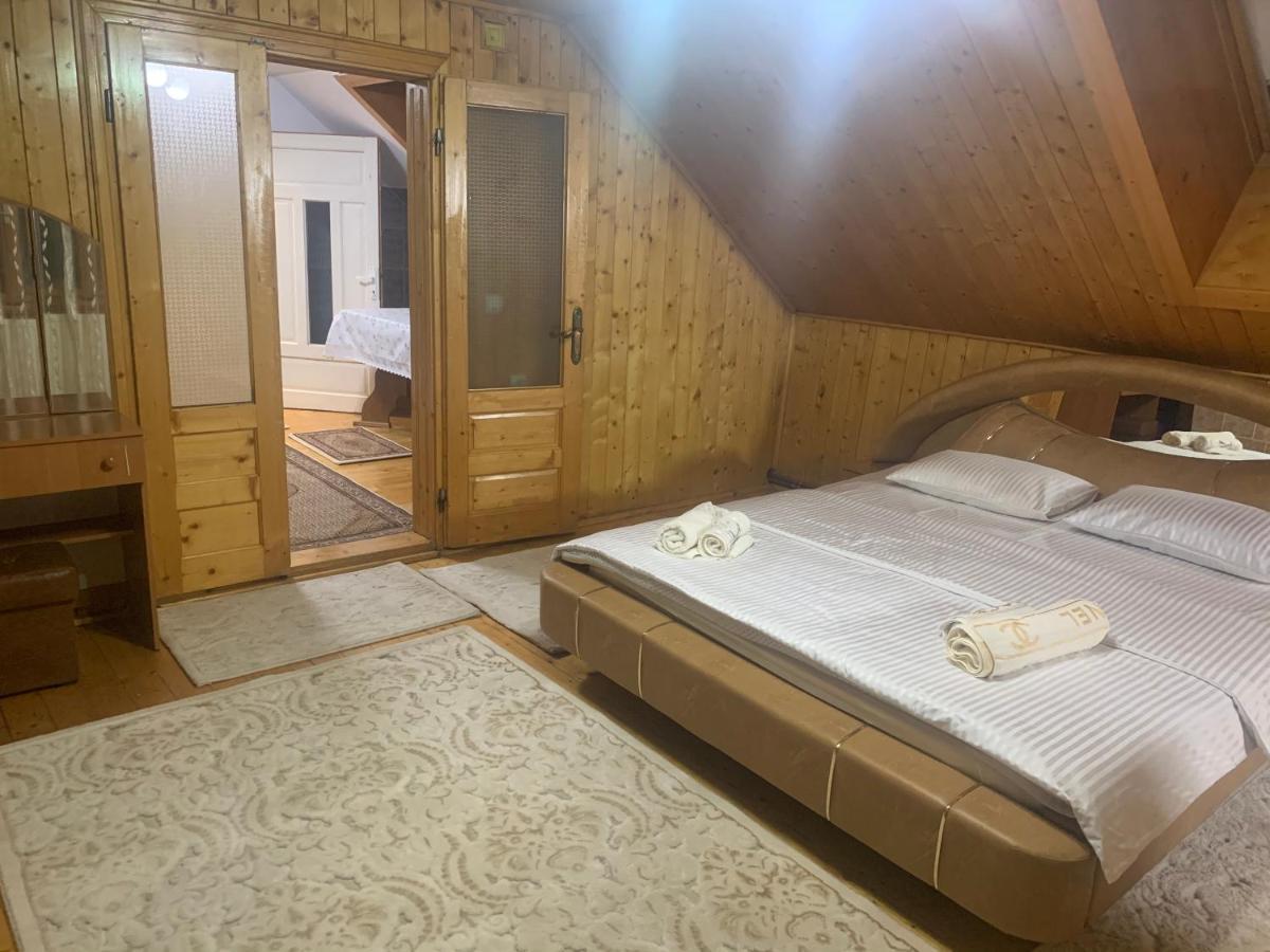 Rustic Apartament Moisei Exterior photo